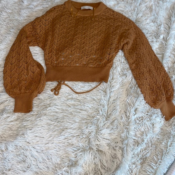 Cross-Back Sweater - Picture 4 of 7